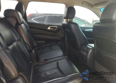 2017 Nissan Pathfinder S z USA, uszkodzony, nr VIN 5N1DR2MN5HC624617